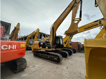 Excavadora de cadenas CATERPILLAR 320D2