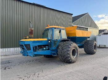 Tractor FORD