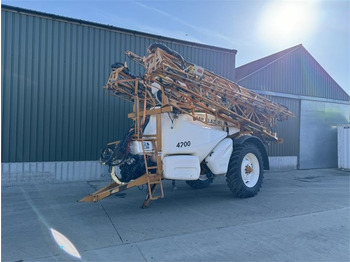 Pulverizador suspendido