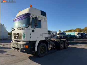 Leasing de MAN 26.464 6x4 | Retarder | Klima | Schaltgetriebe | 3 Pedals MAN 26.464 6x4 | Retarder | Klima | Schaltgetriebe | 3 Pedals: foto 1