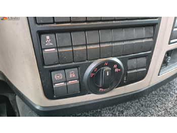 Leasing de MAN 8.250 7,30 m Koffer, Navi, Topzustand MAN 8.250 7,30 m Koffer, Navi, Topzustand: foto 5 Leasing de MAN 8.250 7,30 m Koffer, Navi, Topzustand MAN 8.250 7,30 m Koffer, Navi, Topzustand: foto 5