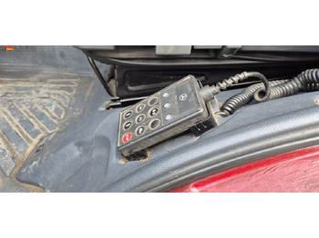 Furgoneta con caja de lona Mercedes-Benz 823 LBW | Radstand 4900 mm | 7.2 m Pritsche Klima | 3 Pedals: foto 5