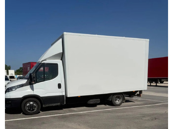 Furgoneta caja cerrada IVECO Daily 35c14