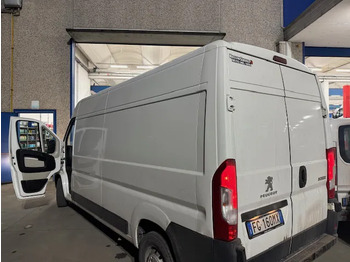 Furgón PEUGEOT Boxer
