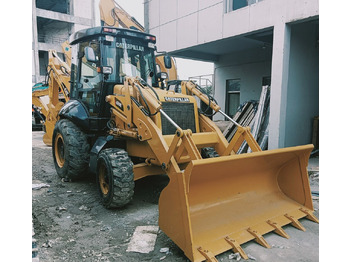 Retroexcavadora CATERPILLAR 430F