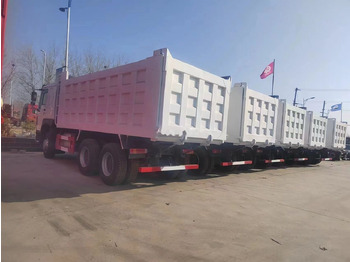 Camión volquete Howo 371 6x4: foto 3 Camión volquete Howo 371 6x4: foto 3