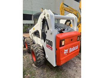 Minicargadora BOBCAT S300