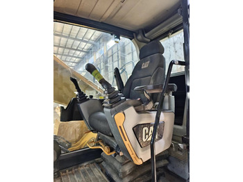 Excavadora de cadenas CAT 320GC: foto 4