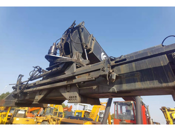 Reach stacker KALMAR DRF450: foto 4 Reach stacker KALMAR DRF450: foto 4