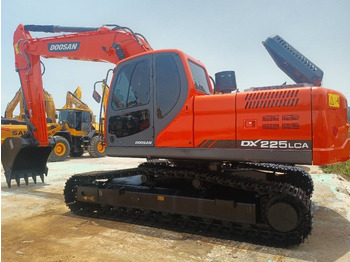 Excavadora de cadenas DOOSAN DX225LCA