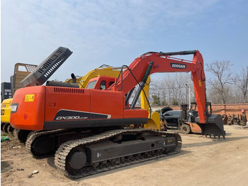 Leasing de Doosan DX 300  Doosan DX 300: foto 1