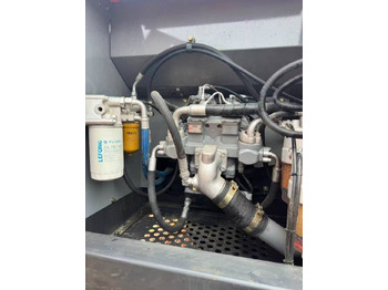 Leasing de Hitachi ZX 200  Hitachi ZX 200: foto 4