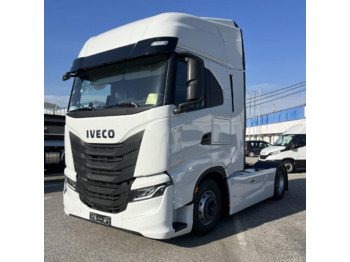 Cabeza tractora IVECO S-WAY