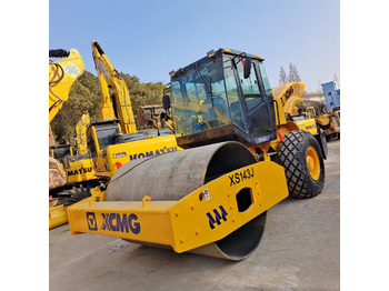Compactador XCMG XS143J
