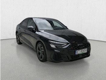 Sedan AUDI