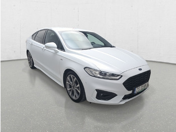 Coche FORD