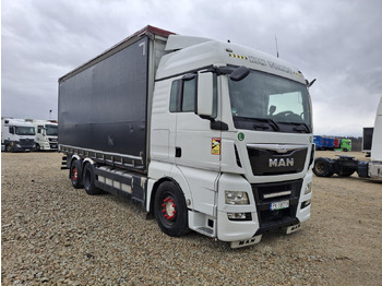 Camión lona MAN TGX