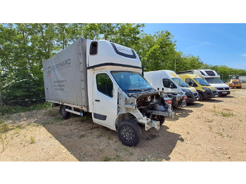 Furgoneta con caja de lona RENAULT Master