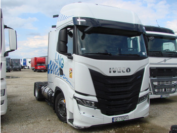 Cabeza tractora IVECO