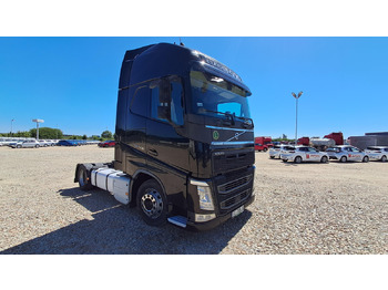 Cabeza tractora VOLVO FH
