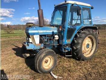 Tractor FORD