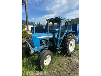 Tractor FORD