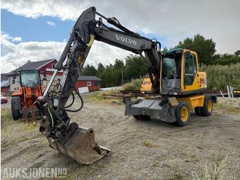 Excavadora VOLVO EW140