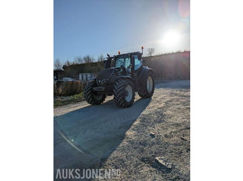 Tractor VALTRA T234
