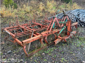 Maquinaria agrícola KVERNELAND