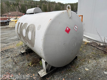 Equipo de construcción Dieseltank 2600 liter med pumpe: foto 2 Equipo de construcción Dieseltank 2600 liter med pumpe: foto 2