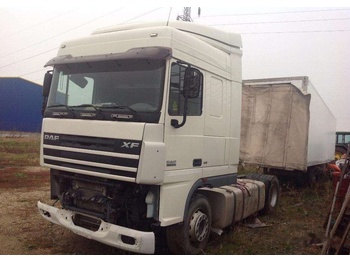 Leasing de DAF XF 95 orice piesa DAF XF 95 orice piesa: foto 2