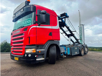 Camión con equipo de cable SCANIA G 450