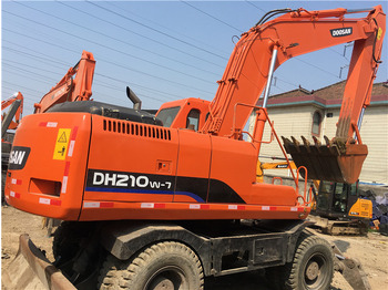 Excavadora de ruedas DOOSAN DH210W-7
