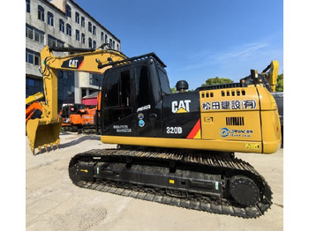 Excavadora de cadenas CATERPILLAR 320D