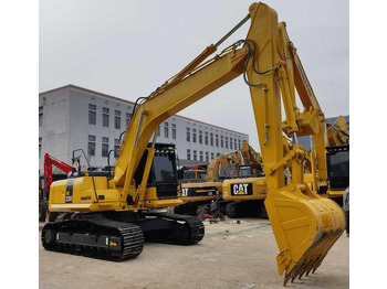 Excavadora de cadenas KOMATSU PC220-8