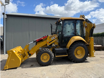 Retroexcavadora CATERPILLAR