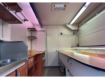 Camión tienda Fiat Ducato Autosklep wędlin Gastronomiczny Food Truck Foodtruck Sklep Borco 350: foto 3 Camión tienda Fiat Ducato Autosklep wędlin Gastronomiczny Food Truck Foodtruck Sklep Borco 350: foto 3