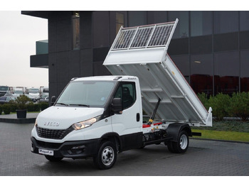 Volquete furgoneta IVECO Daily
