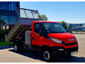 Volquete furgoneta IVECO Daily 35c12