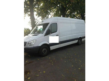 Furgón MERCEDES-BENZ Sprinter 311
