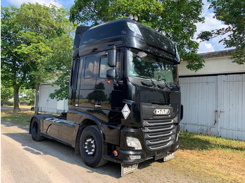 Cabeza tractora DAF XF 106 460
