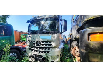 Cabeza tractora MERCEDES-BENZ Arocs 1843
