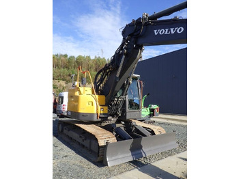 Excavadora de cadenas Volvo ECR 235 D: foto 4 Excavadora de cadenas Volvo ECR 235 D: foto 4