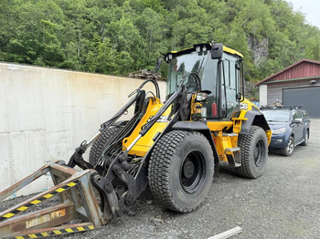 Cargadora de ruedas JCB