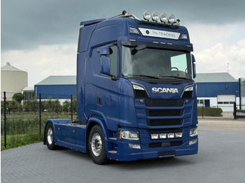 Cabeza tractora SCANIA S 500