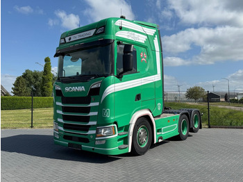 Cabeza tractora SCANIA S 520