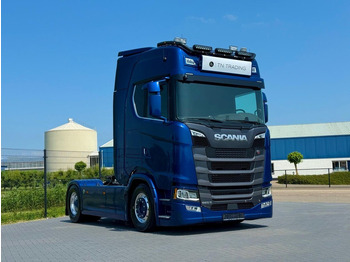 Cabeza tractora SCANIA S 660
