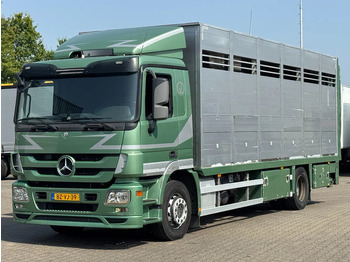 Camión transporte de ganado MERCEDES-BENZ Actros 1832