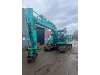 Excavadora de cadenas KOBELCO
