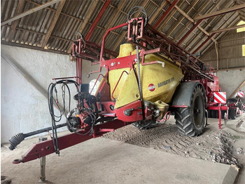 Pulverizador arrastrado HARDI